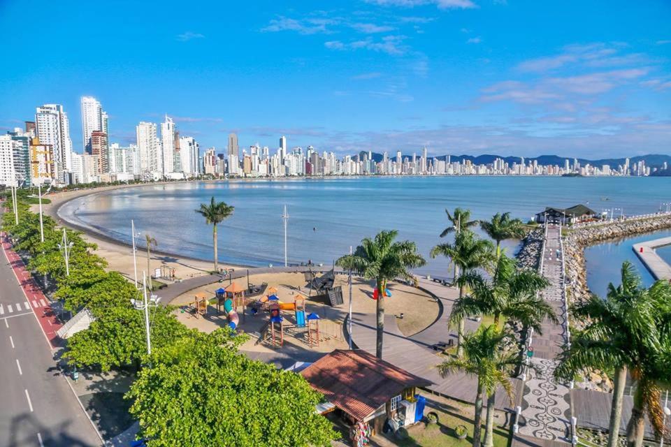 Casa Rebello - Pousada Itajaí Buitenkant foto